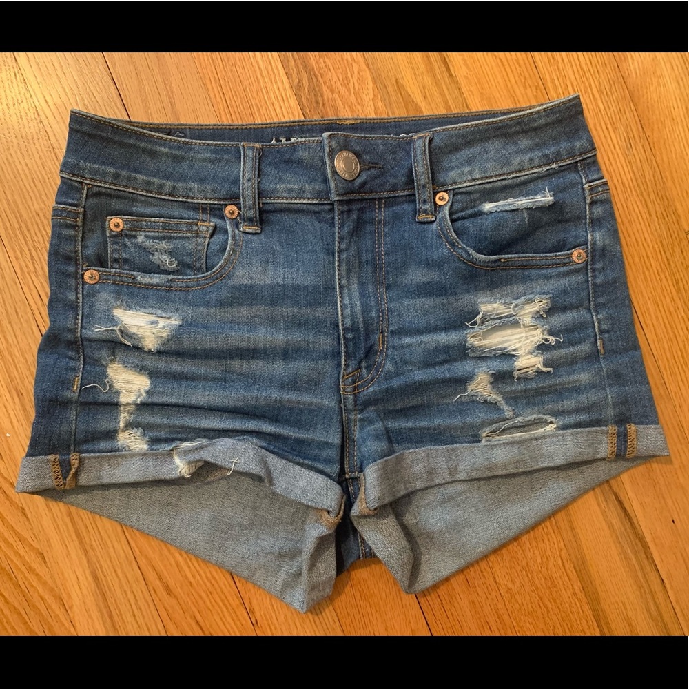 AMERICAN EAGLE high rise shortie shorts